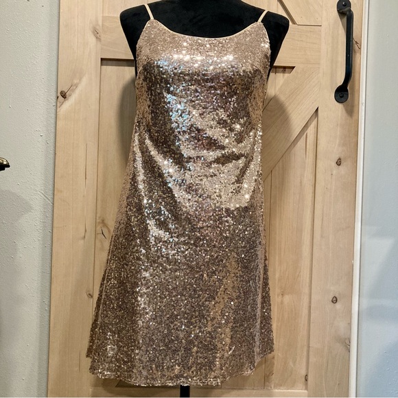 She + Sky Dresses & Skirts - She + Sky Gold Sequin Halter Mini Dress Medium NWT